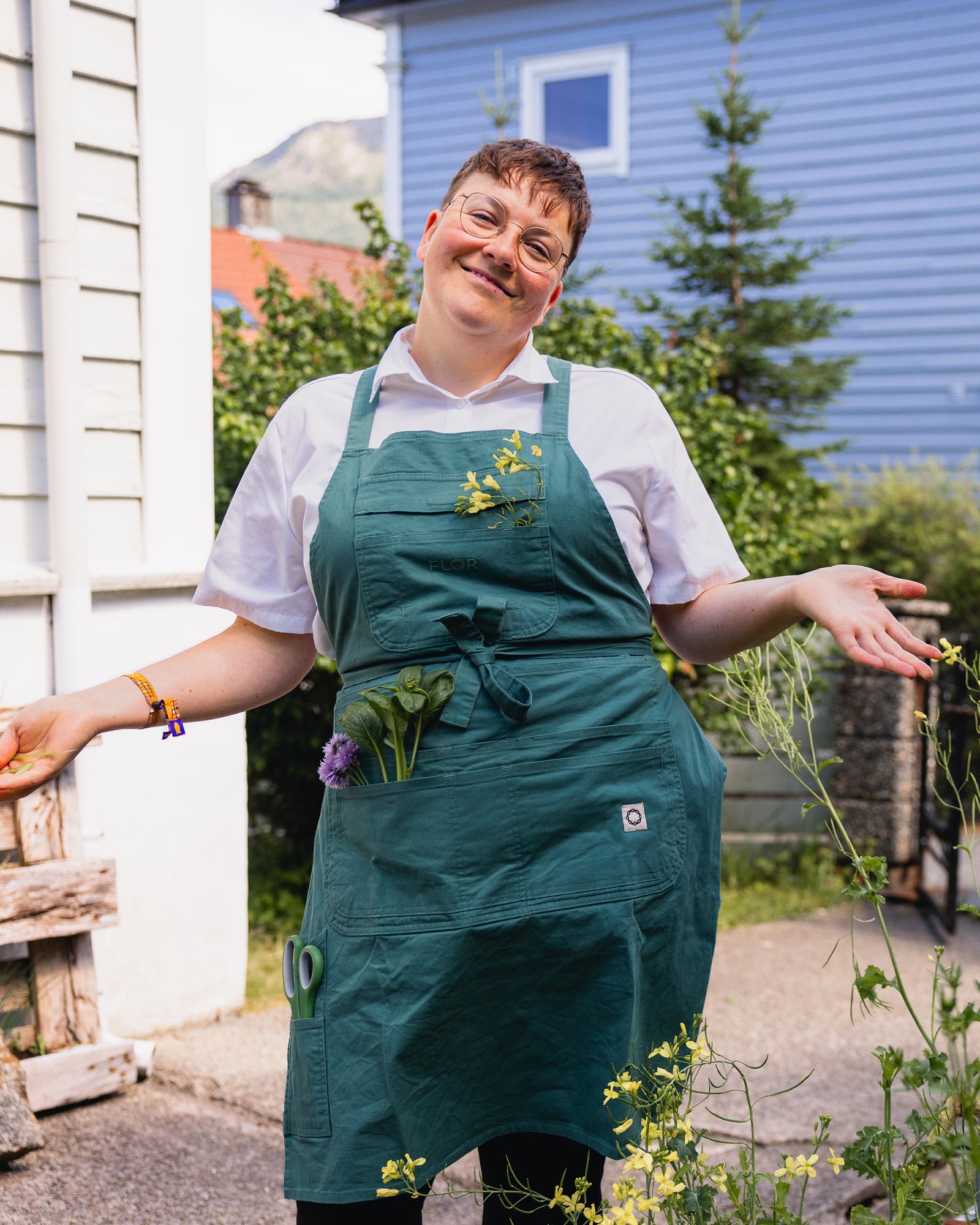 Hage forkle - lang modell - Forkle - Mosegrønn | Flor - 7