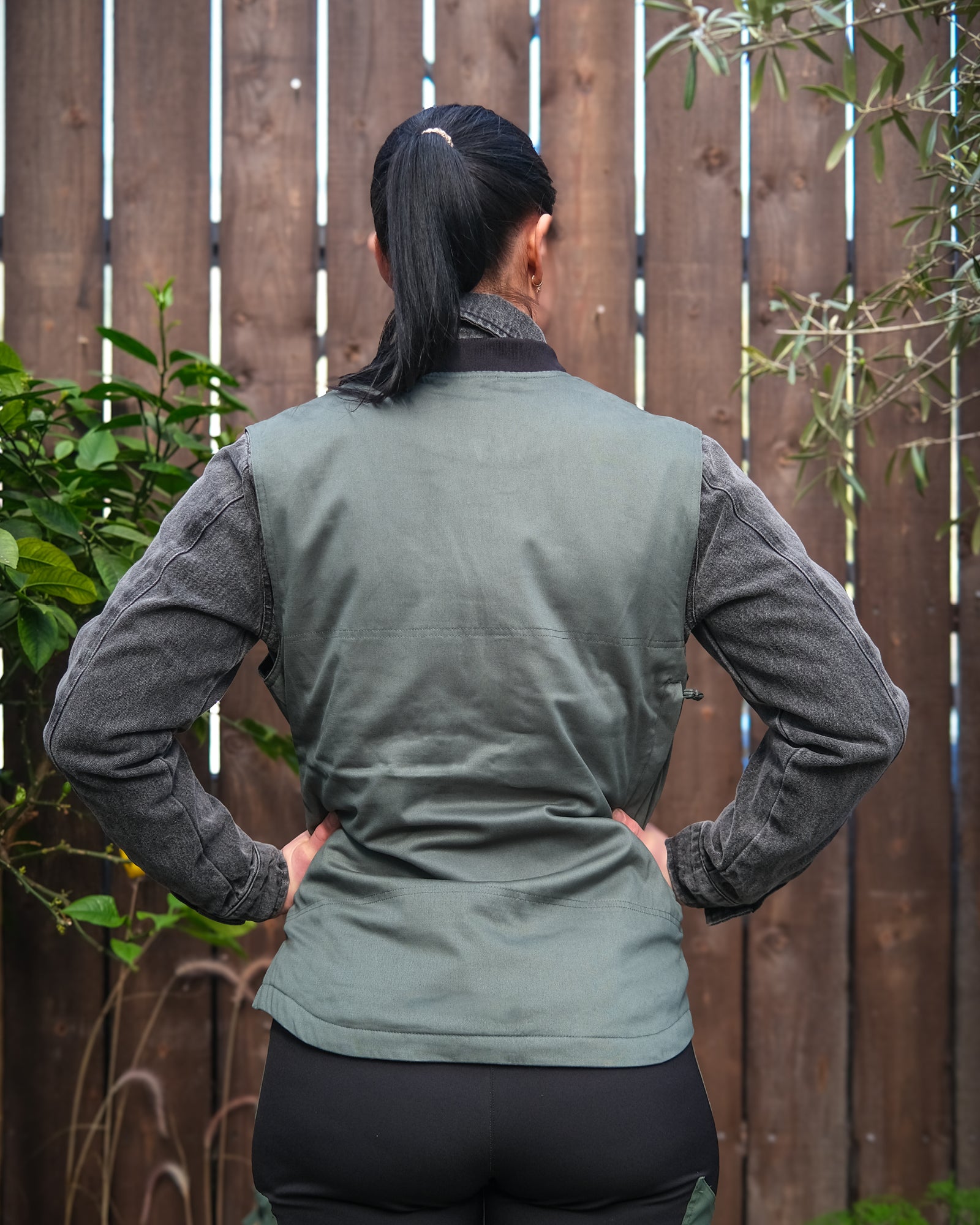 Sør vest - Vest - Tyribrun | Flor - 10